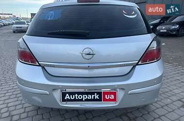 Хетчбек Opel Astra 2011 в Львові