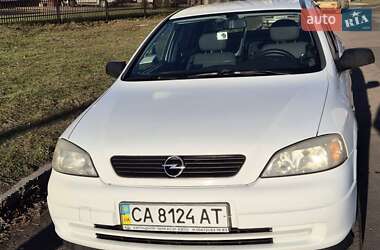 Седан Opel Astra 2008 в Черкасах