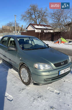 Седан Opel Astra 2007 в Обухові