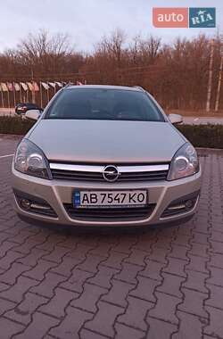 Универсал Opel Astra 2006 в Виннице