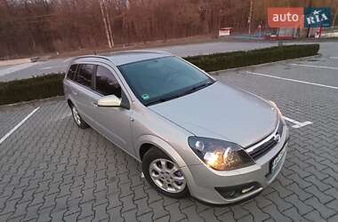 Универсал Opel Astra 2006 в 