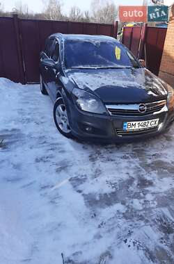 Універсал Opel Astra 2009 в Сумах