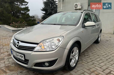 Універсал Opel Astra 2009 в Новому Бузі