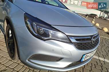 Универсал Opel Astra 2019 в 