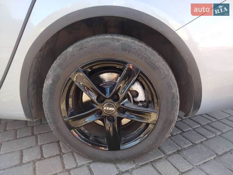 Универсал Opel Astra 2019 в Одессе