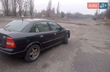 Седан Opel Astra 2006 в Золотоноше