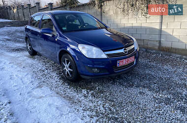 Хетчбек Opel Astra 2009 в Рівному