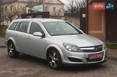 Універсал Opel Astra 2009 в Красилові