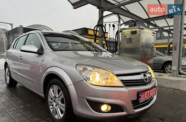 Хетчбек Opel Astra 2007 в Львові