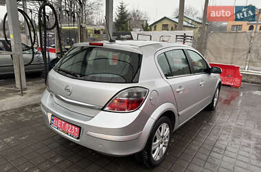 Хетчбек Opel Astra 2007 в Львові