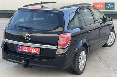 Универсал Opel Astra 2006 в Виннице