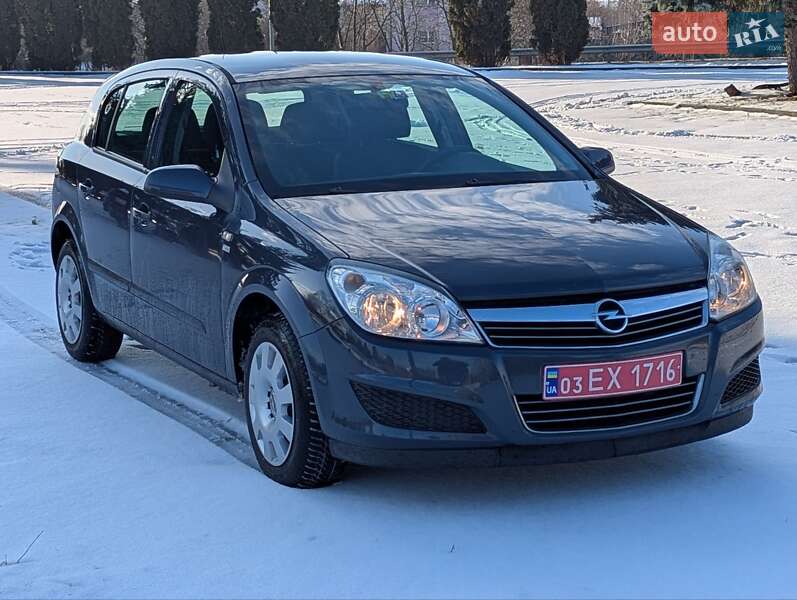 Opel Astra 2008