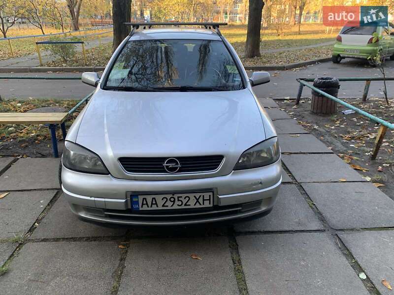 Универсал Opel Astra 2000 в Киеве