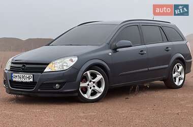 Универсал Opel Astra 2006 в 
