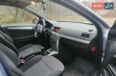 Универсал Opel Astra 2010 в Нежине