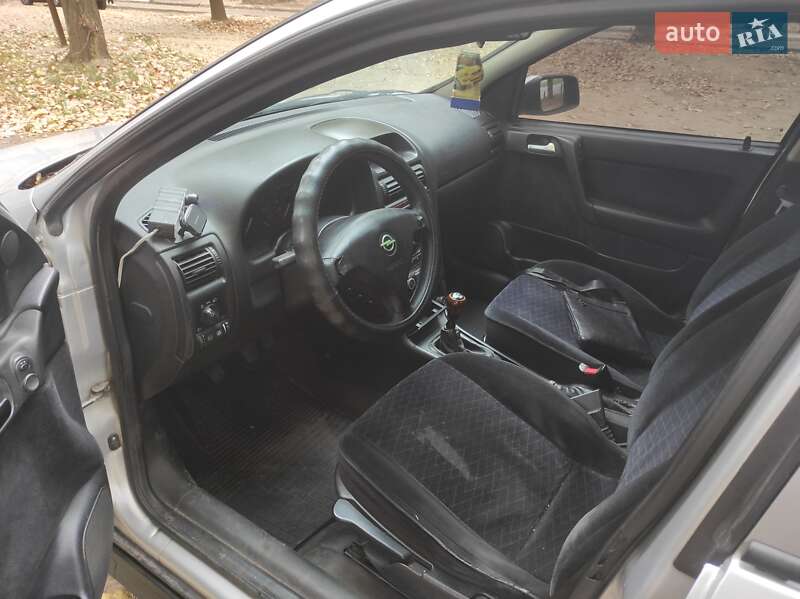 Хетчбек Opel Astra 1998 в Марганці фото 12 Хетчбек Opel Astra 1998 в Марганці