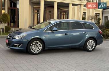 Універсал Opel Astra 2014 в Стрию