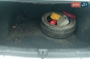 Седан Opel Astra 2000 в Житомире