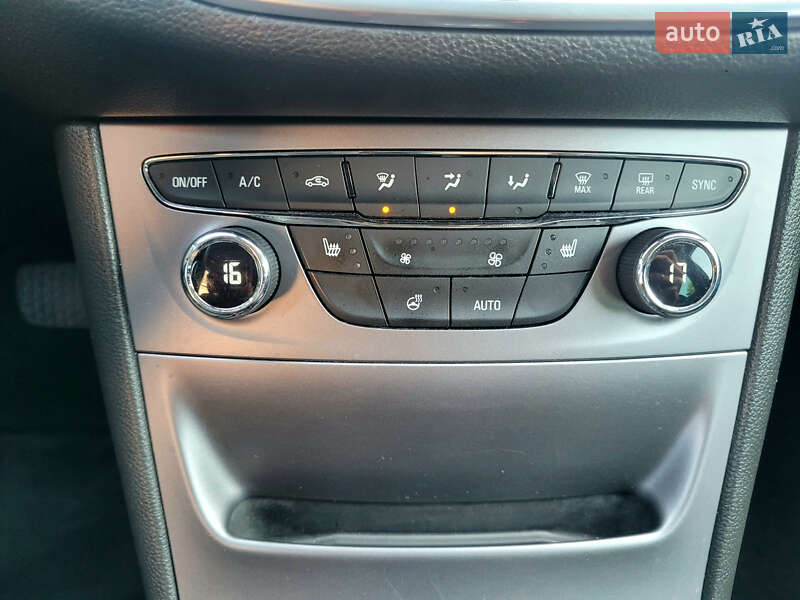 Универсал Opel Astra 2017 в Хмельницком