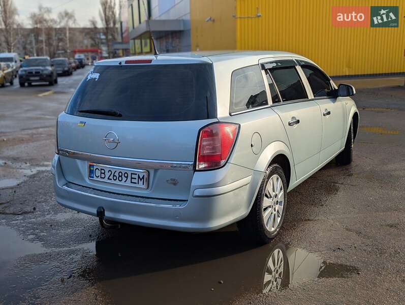 Універсал Opel Astra 2009 в Ніжині