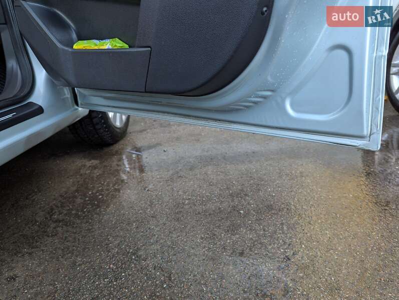 Універсал Opel Astra 2009 в Ніжині