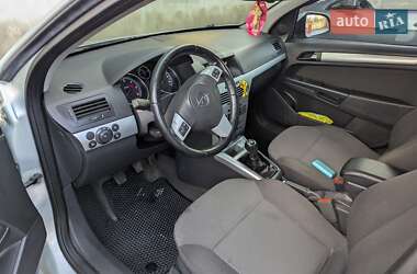 Универсал Opel Astra 2009 в Нежине