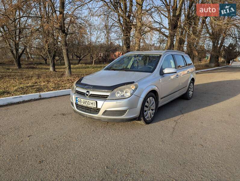 Универсал Opel Astra 2005 в 