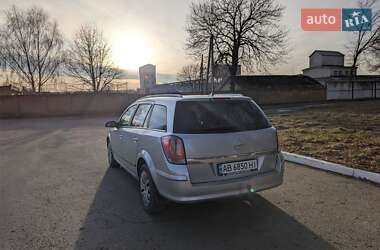 Универсал Opel Astra 2005 в 