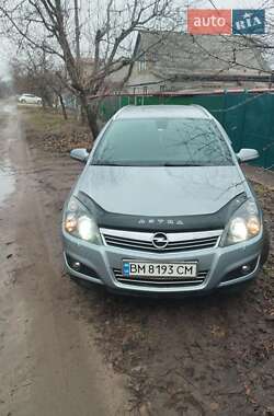 Універсал Opel Astra 2009 в Сумах