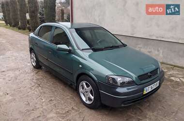 Седан Opel Astra 2003 в Бучачі