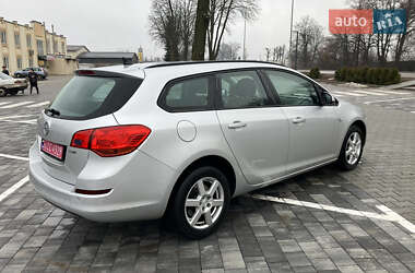 Универсал Opel Astra 2012 в Виннице