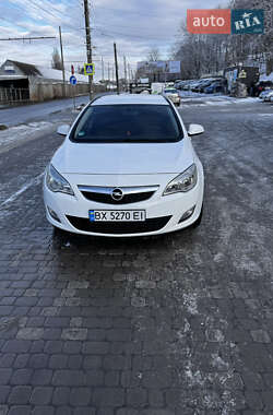 Універсал Opel Astra 2011 в Хмельницькому