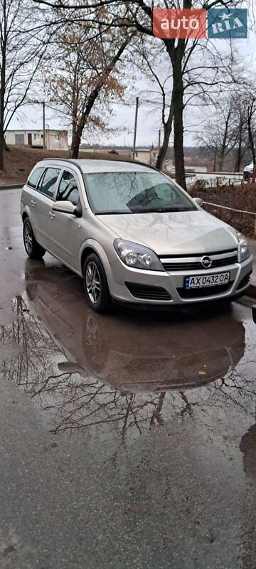 Универсал Opel Astra 2005 в Харькове