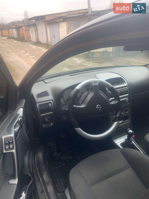 Седан Opel Astra 2005 в Калиновке фото 5 Седан Opel Astra 2005 в Калиновке