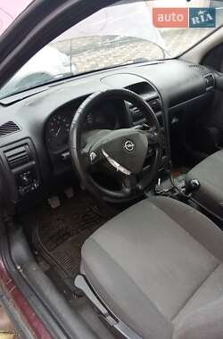 Седан Opel Astra 2008 в Виноградові