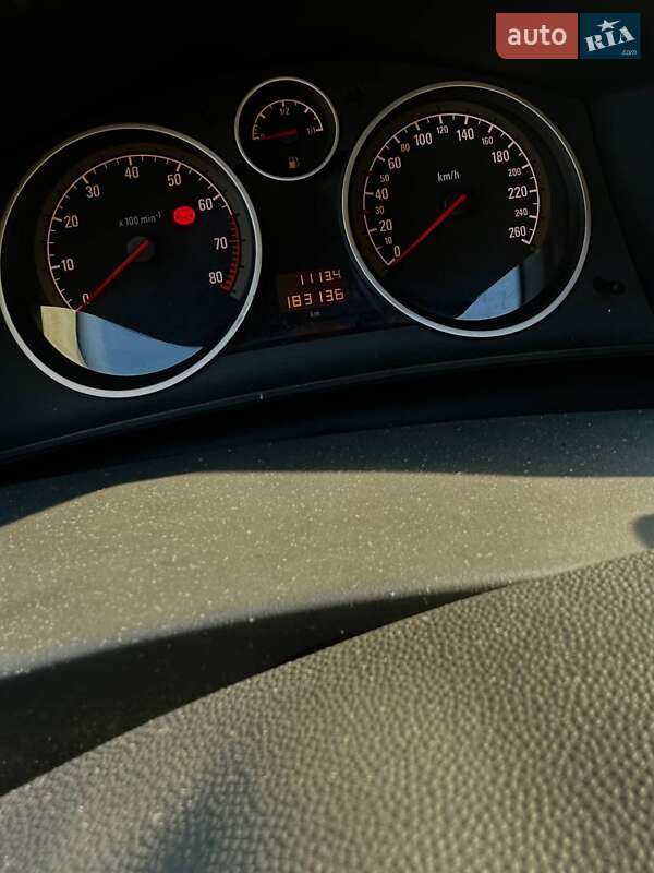 Хэтчбек Opel Astra 2008 в Запорожье