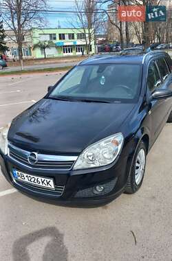 Универсал Opel Astra 2008 в Виннице