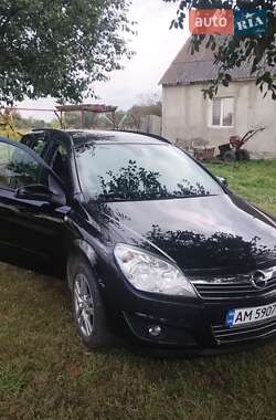 Універсал Opel Astra 2007 в Звягелі