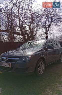 Універсал Opel Astra 2006 в Остер