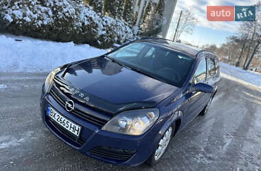 Універсал Opel Astra 2005 в Тернополі