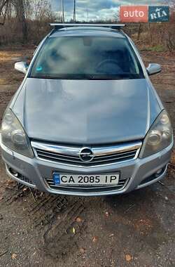 Универсал Opel Astra 2008 в 