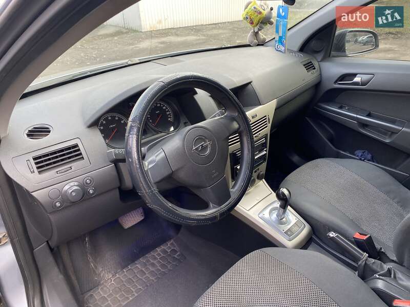 Хэтчбек Opel Astra 2007 в Зеленодольской фото 10 Хэтчбек Opel Astra 2007 в Зеленодольской