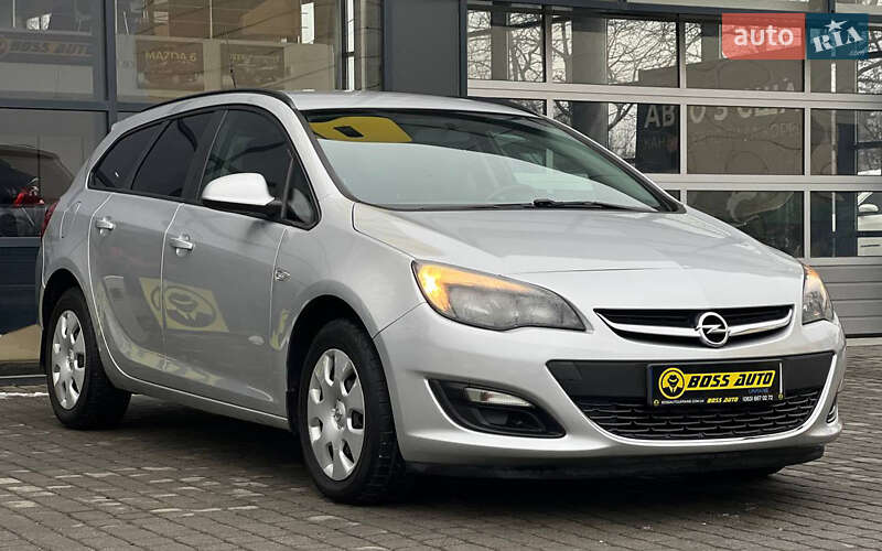 Универсал Opel Astra 2014 в Ивано-Франковске