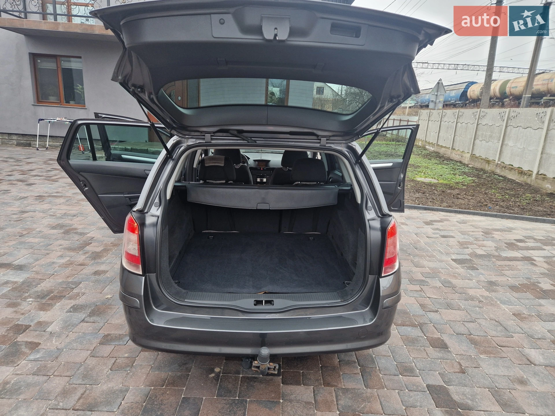 2010 Opel Astra - мініатюра 14