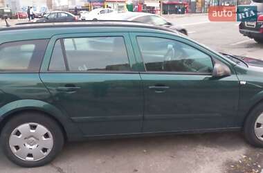 Универсал Opel Astra 2005 в 