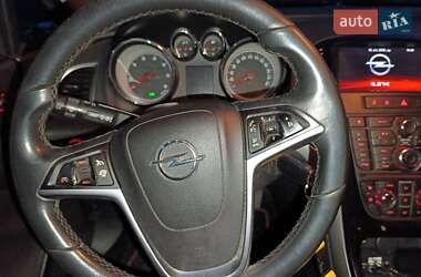 Универсал Opel Astra 2015 в Черновцах