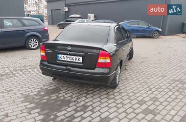 Седан Opel Astra 2007 в 