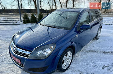 Универсал Opel Astra 2010 в Виннице