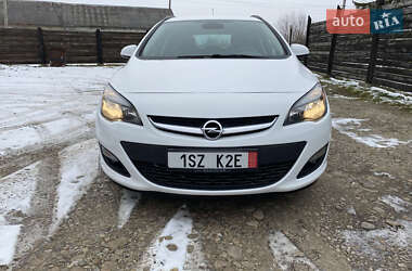 Універсал Opel Astra 2015 в Калуші