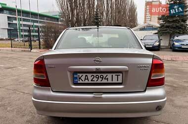 Седан Opel Astra 2001 в Києві